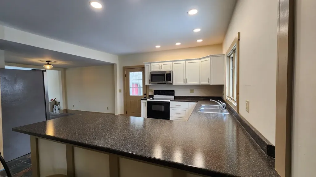 95 Autumn Street Newport City VT 05855