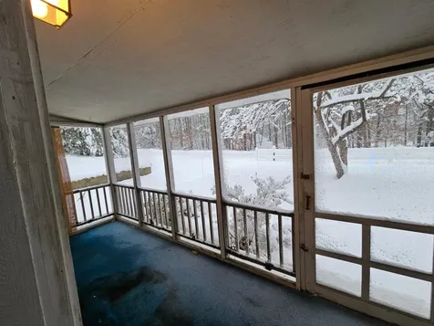 30 Old Stage Road Dover NH 03820