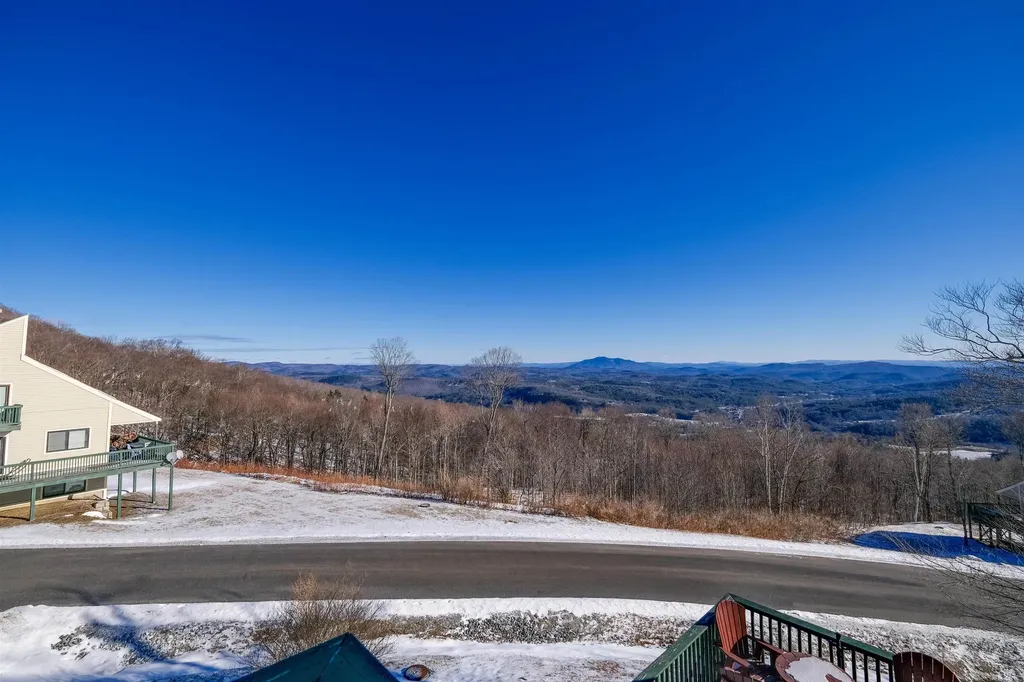 233 Okemo Trailside Extension Ludlow VT 05149