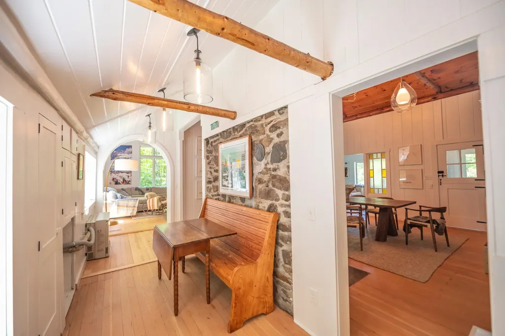 197 Lake Raponda Road Wilmington VT 05363