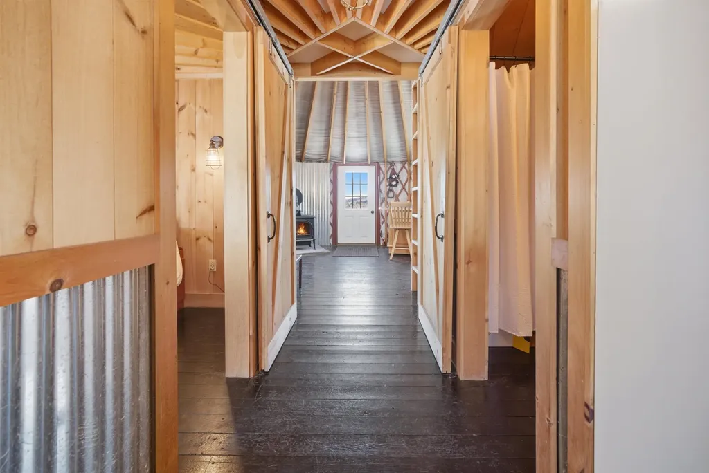 1269 Howard Hill Road Andover VT 05143