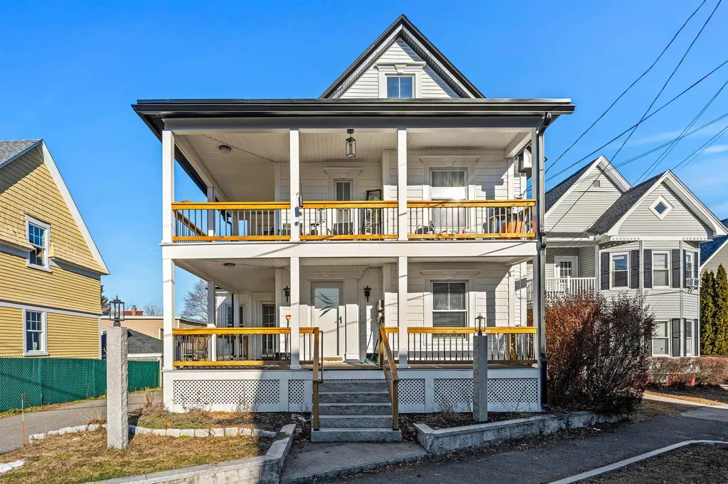 26 Reservior Avenue Manchester NH 03104