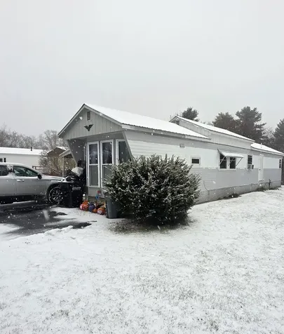 16 Fiske Place Claremont NH 03743