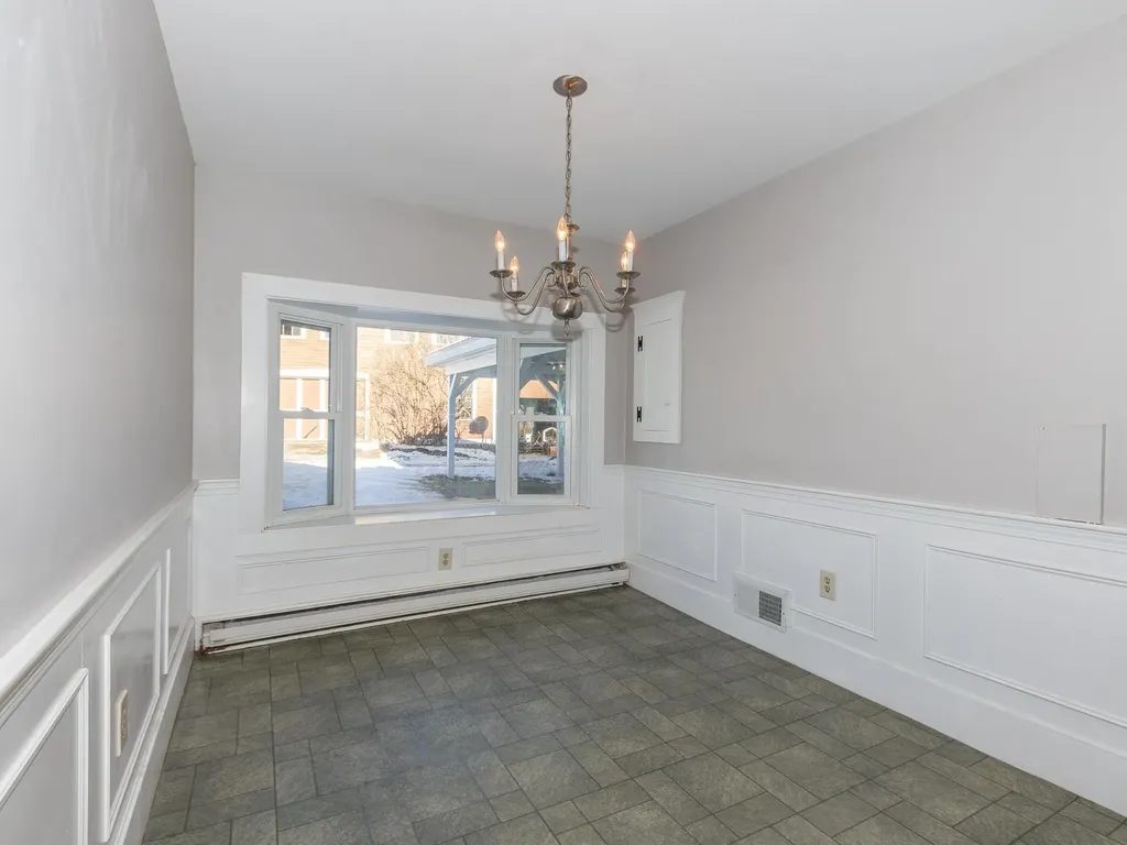 24 Hunt Road Westmoreland NH 03467
