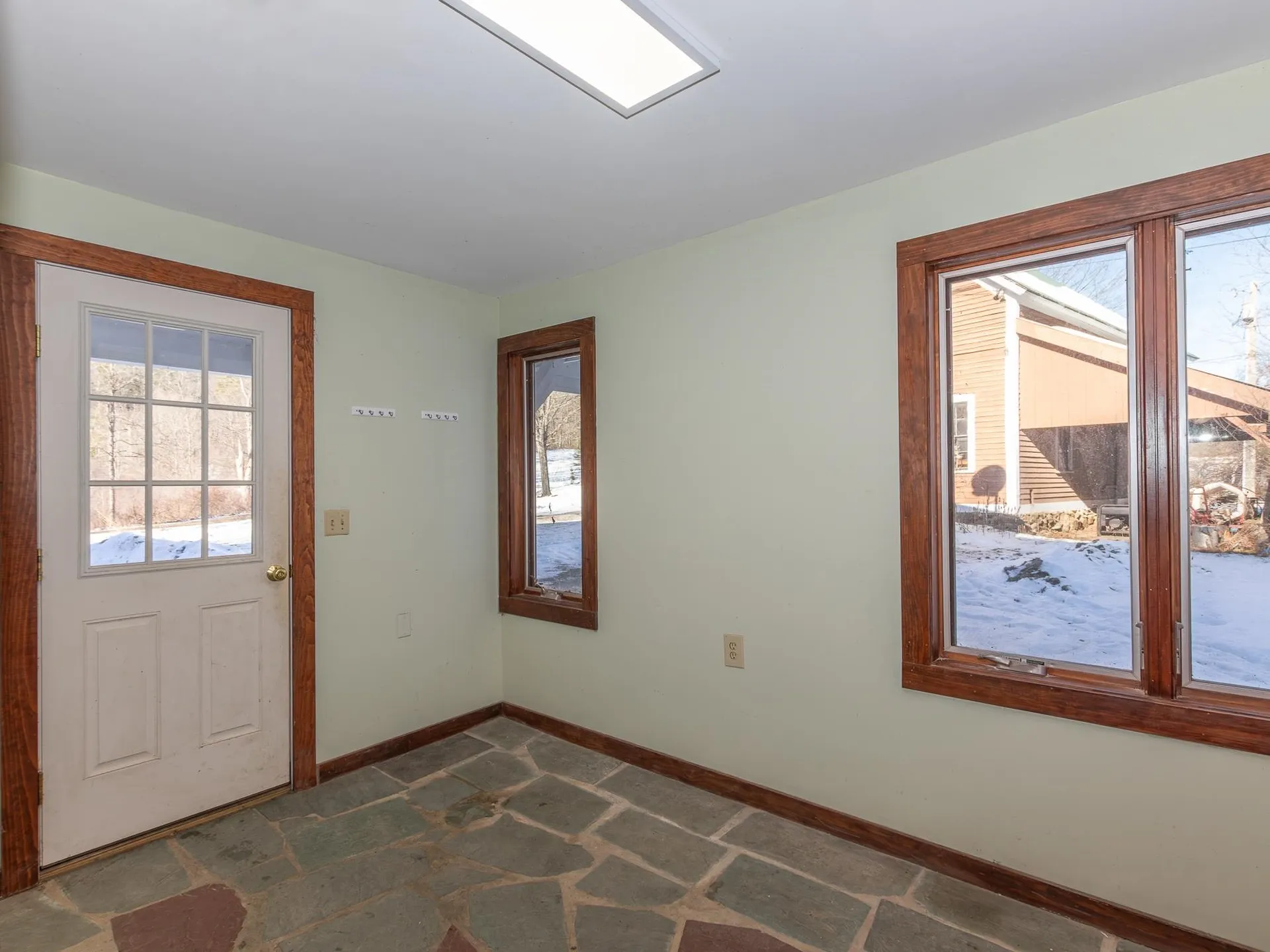 24 Hunt Road Westmoreland NH 03467