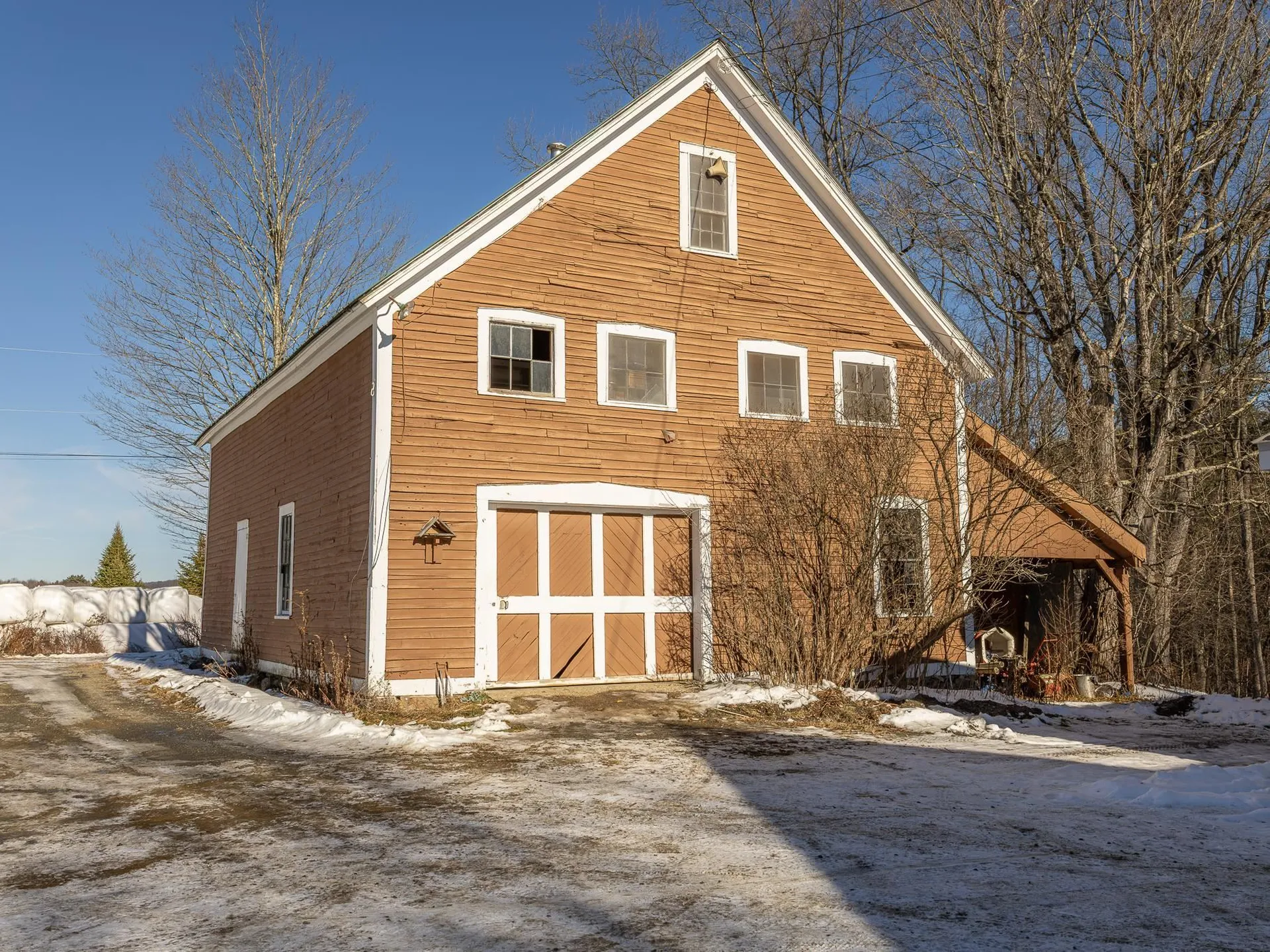 24 Hunt Road Westmoreland NH 03467