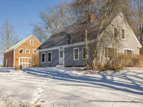 24 Hunt Road Westmoreland NH 03467