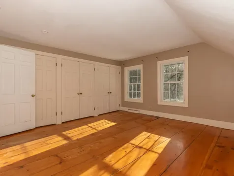 24 Hunt Road Westmoreland NH 03467