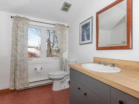 24 Hunt Road Westmoreland NH 03467