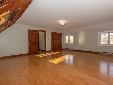 24 Hunt Road Westmoreland NH 03467