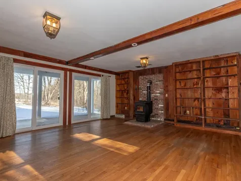 24 Hunt Road Westmoreland NH 03467