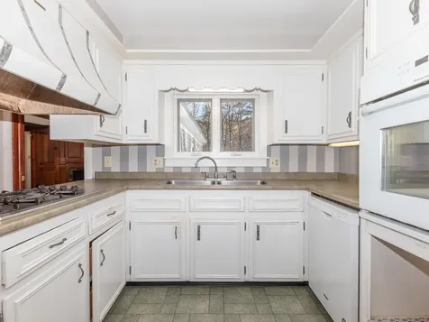 24 Hunt Road Westmoreland NH 03467