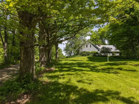 24 Hunt Road Westmoreland NH 03467