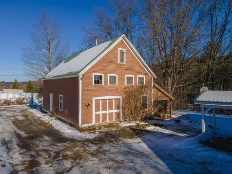 24 Hunt Road Westmoreland NH 03467