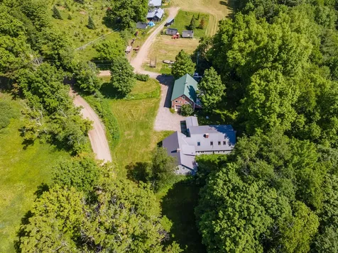 24 Hunt Road Westmoreland NH 03467