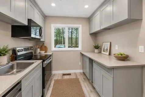 76 Tonset Slope Sunapee NH 03782