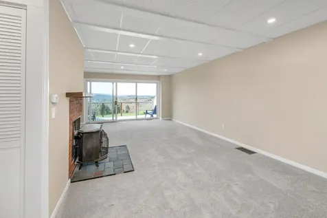 76 Tonset Slope Sunapee NH 03782