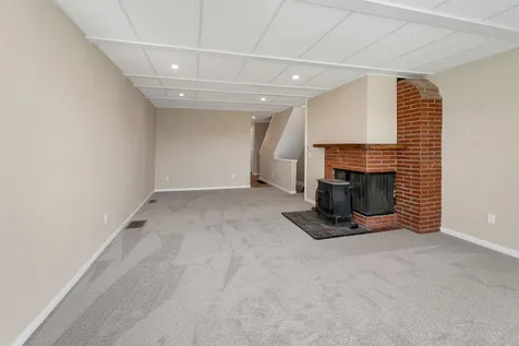 76 Tonset Slope Sunapee NH 03782