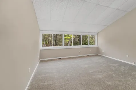 76 Tonset Slope Sunapee NH 03782