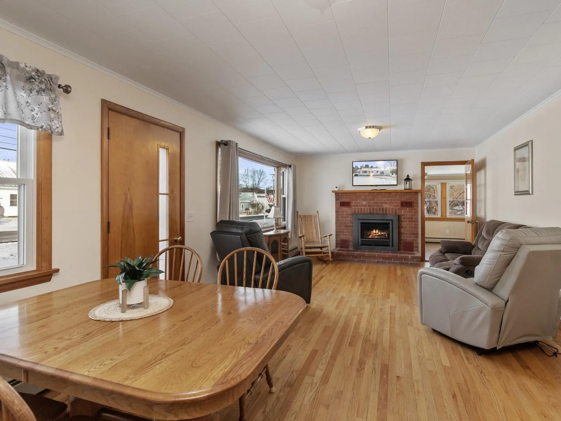 318 Main Street Duxbury VT 05676