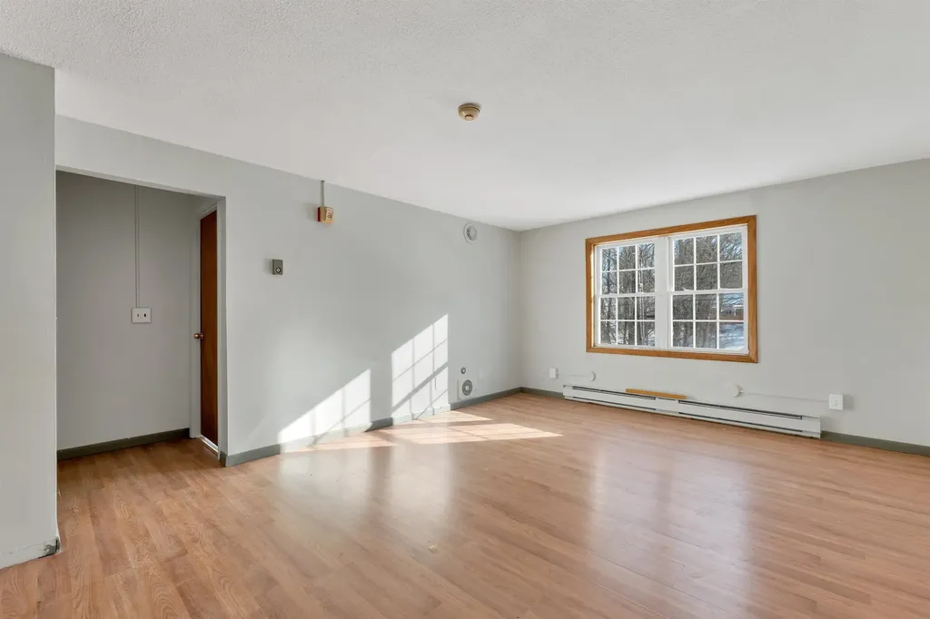 30 Beech Street Bristol NH 03222