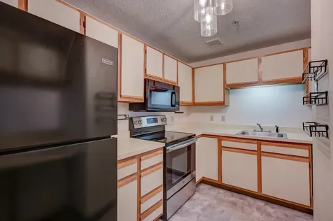 19 Saco Street Conway NH 03813