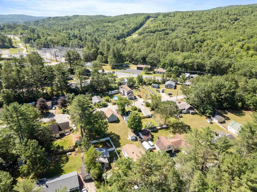 36 Lark Street Franklin NH 03235