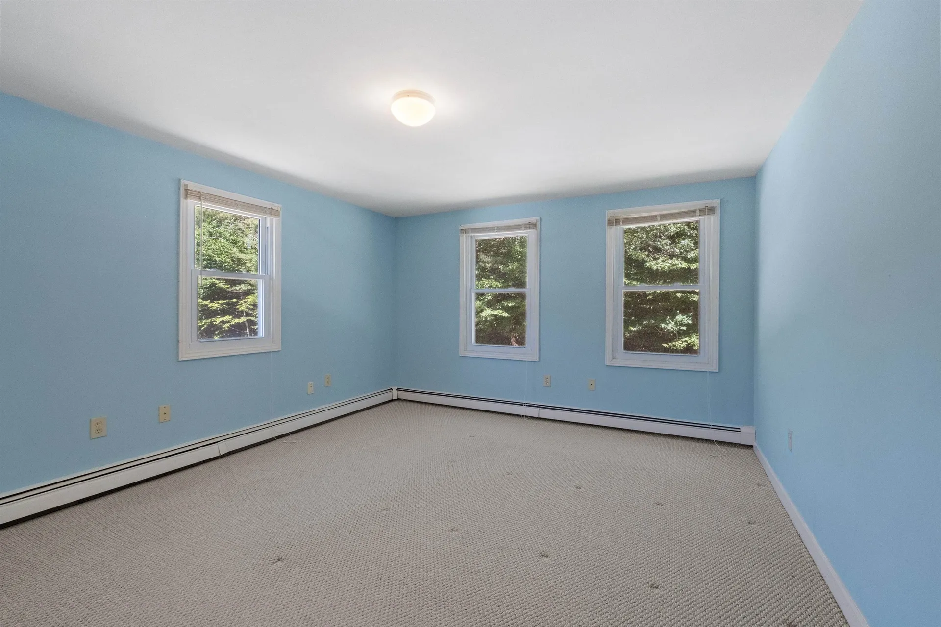 36 Lark Street Franklin NH 03235