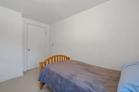 36 Lark Street Franklin NH 03235