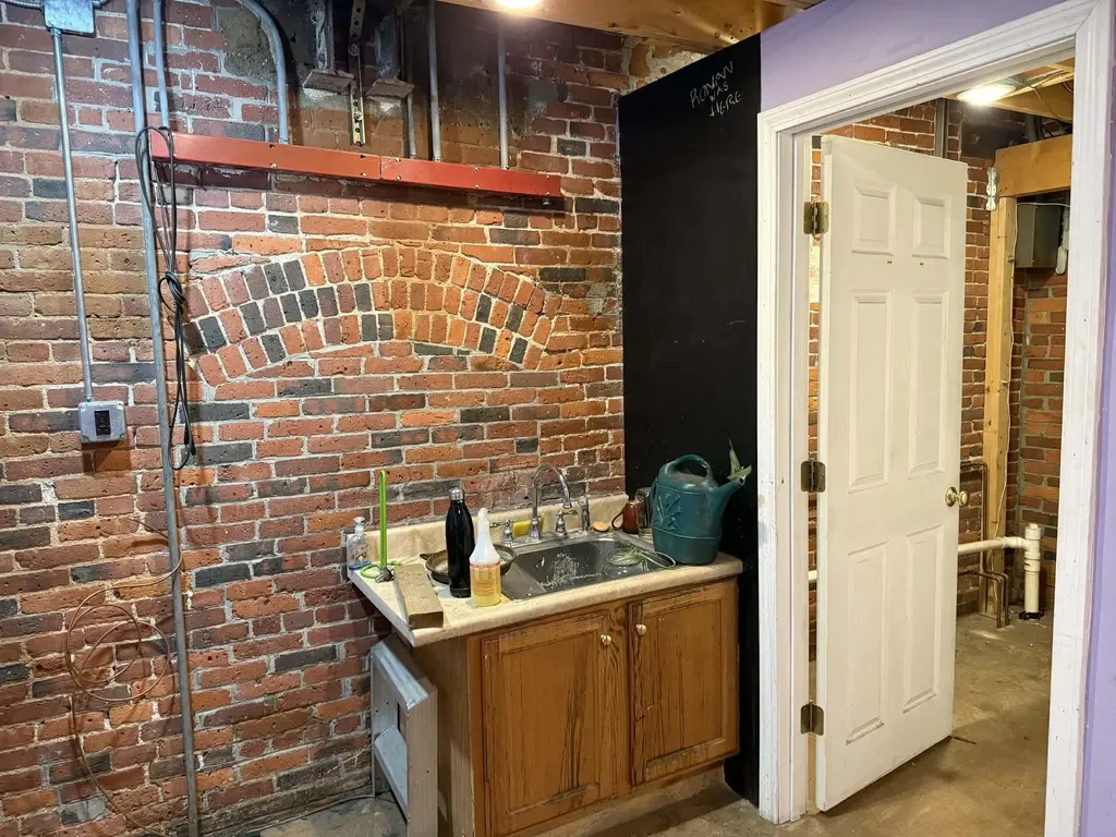 37 Wilton Road Milford NH 03055