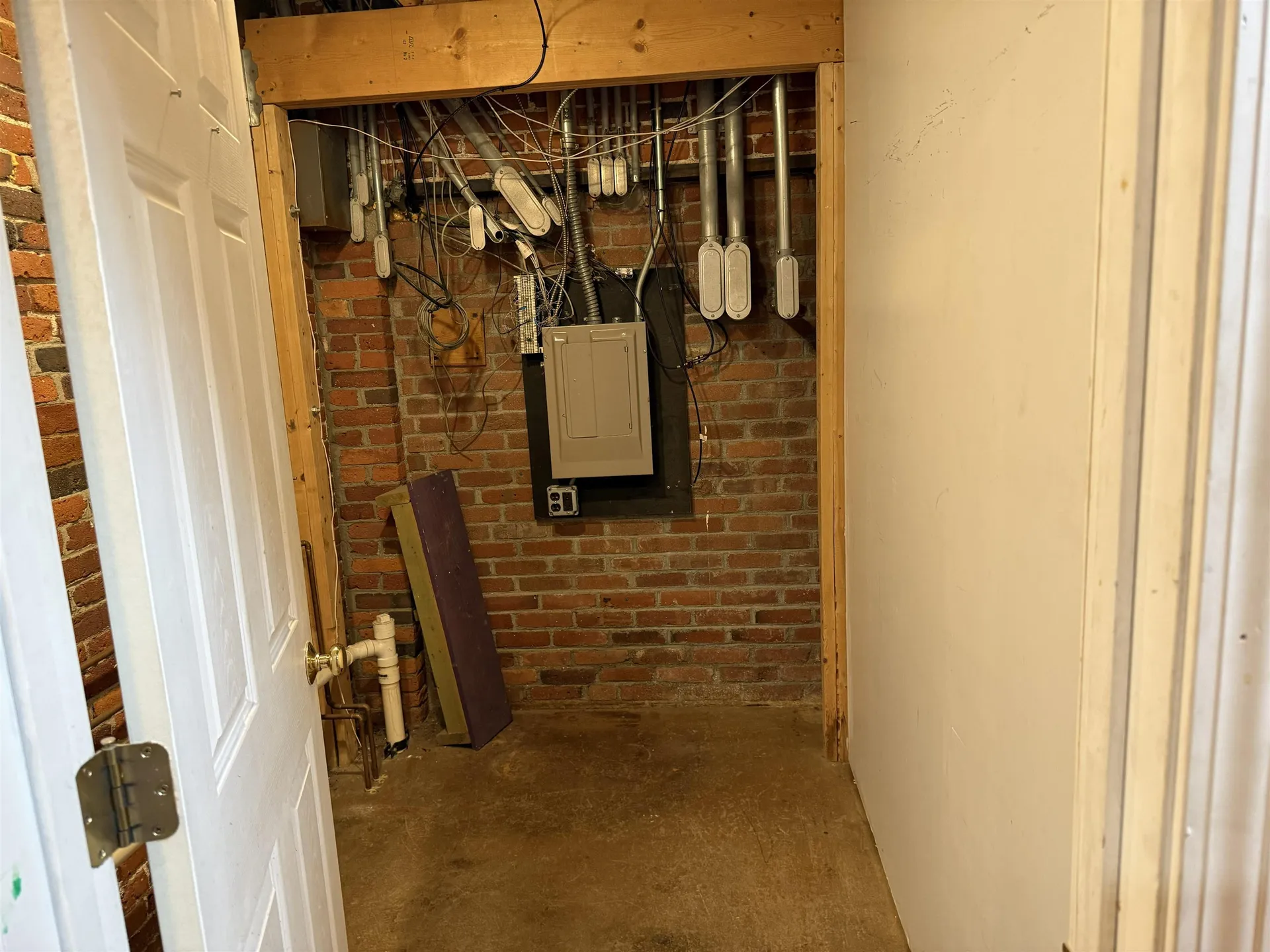37 Wilton Road Milford NH 03055