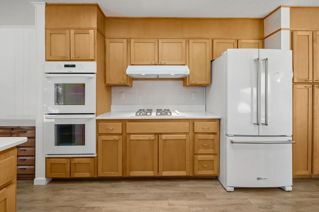 18 Skylark Road Lebanon NH 03766