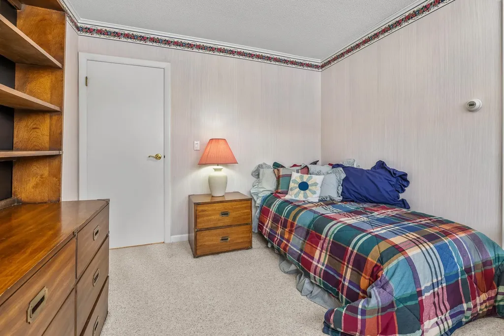 18 Skylark Road Lebanon NH 03766