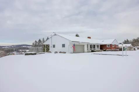 18 Skylark Road Lebanon NH 03766