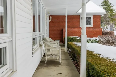 18 Skylark Road Lebanon NH 03766