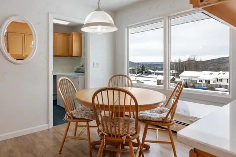 18 Skylark Road Lebanon NH 03766