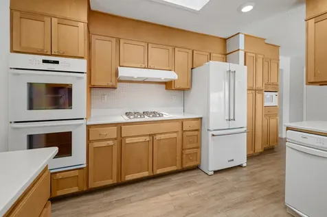 18 Skylark Road Lebanon NH 03766