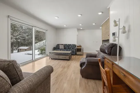 18 Skylark Road Lebanon NH 03766