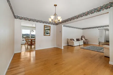 18 Skylark Road Lebanon NH 03766