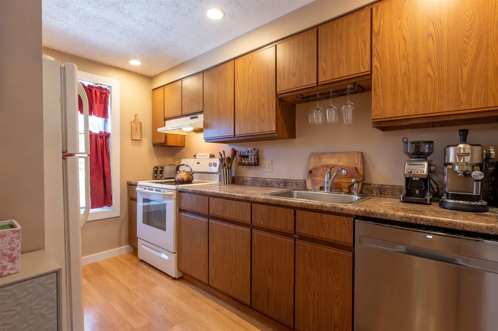 67 Bourn Brook Road Manchester VT 05255