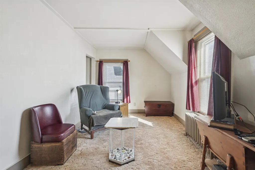 24 Parker Street Laconia NH 03246