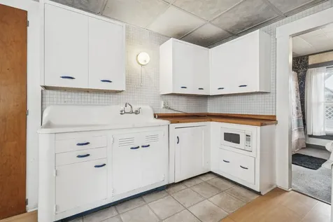 24 Parker Street Laconia NH 03246