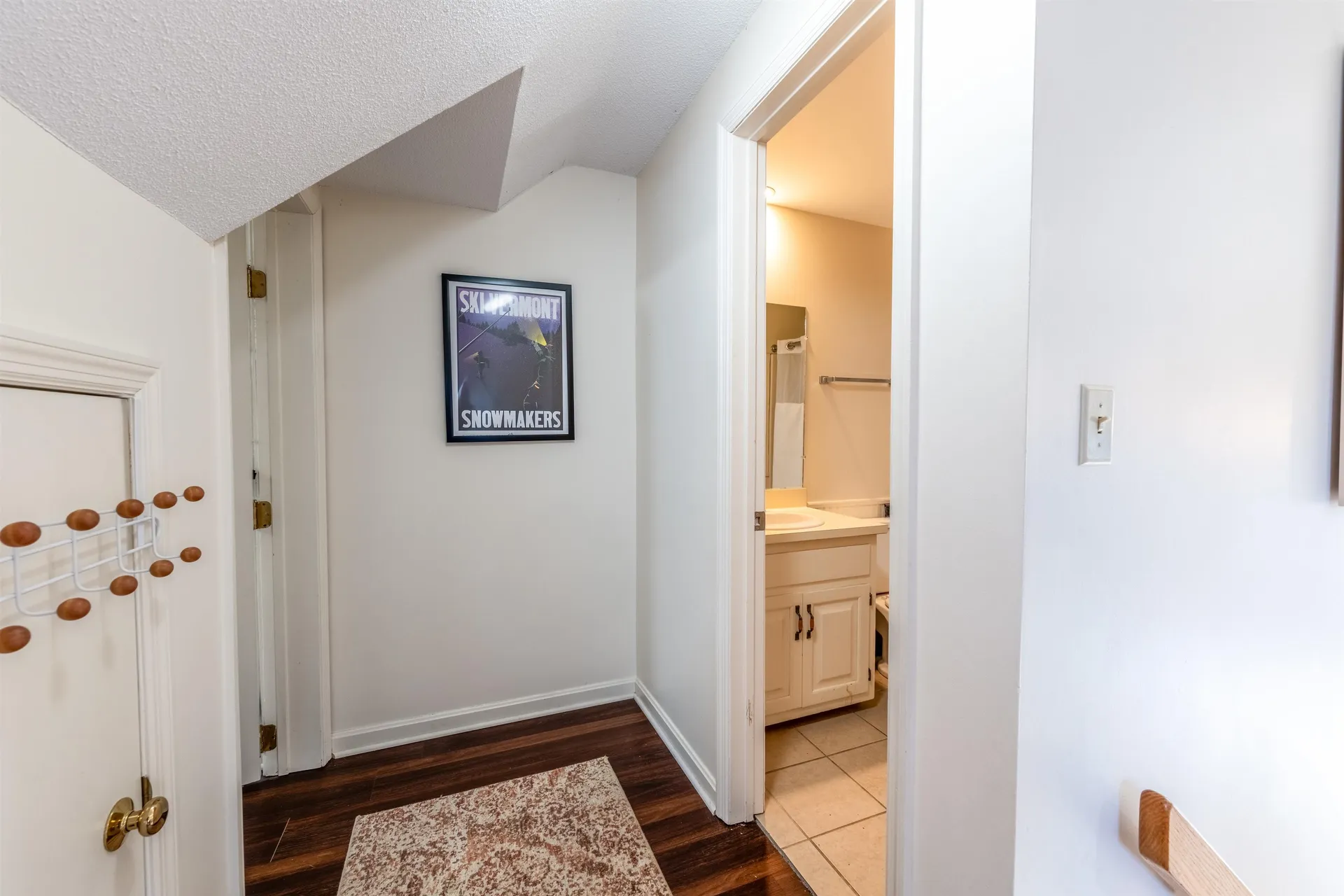 111 Lakeland Drive Hartford VT 05059