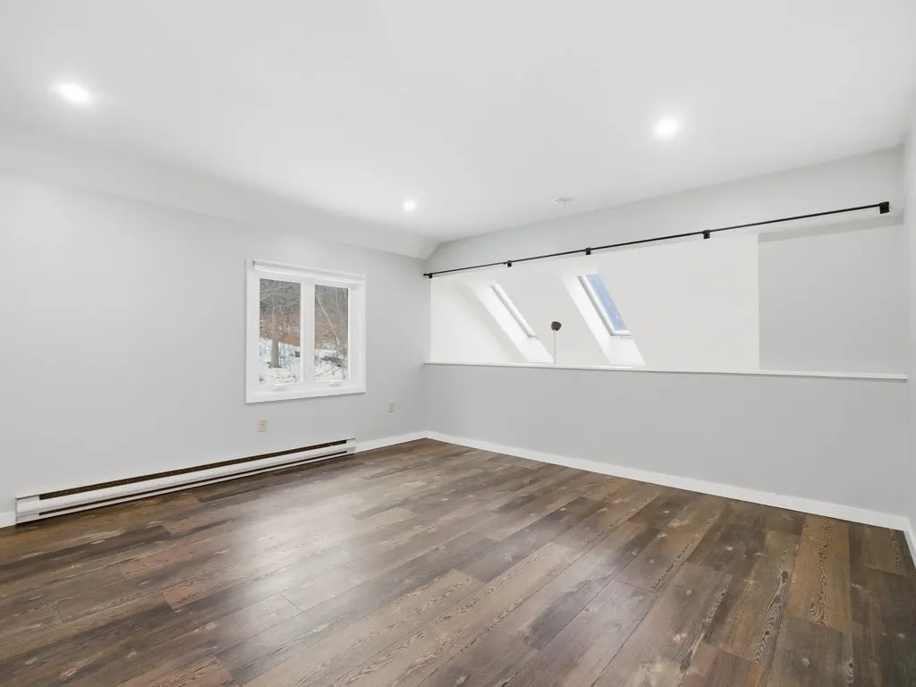 76 Davis Road Plymouth NH 03264