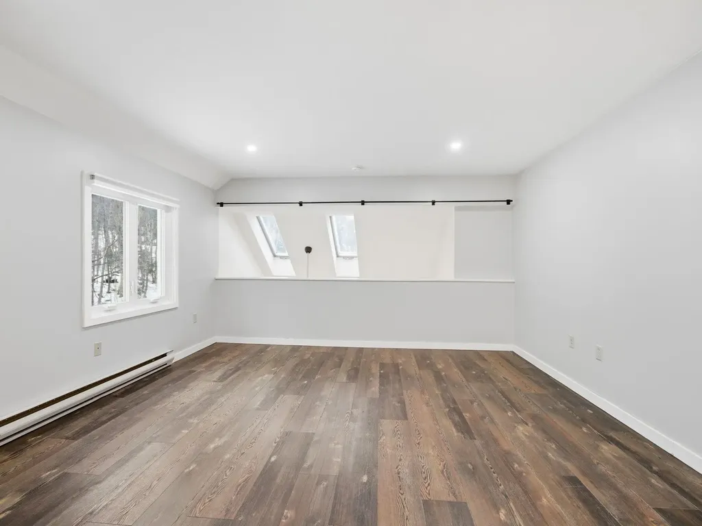 76 Davis Road Plymouth NH 03264