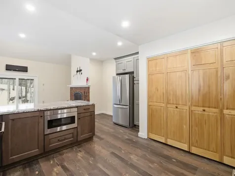 76 Davis Road Plymouth NH 03264