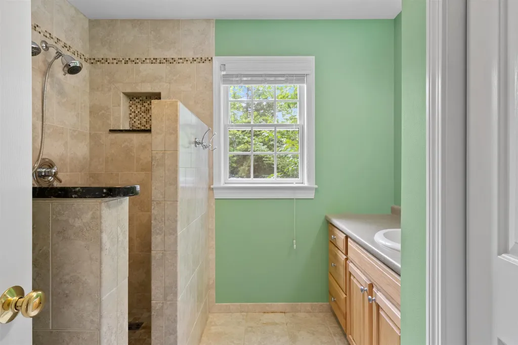 43 Lower Waldron Road Meredith NH 03253