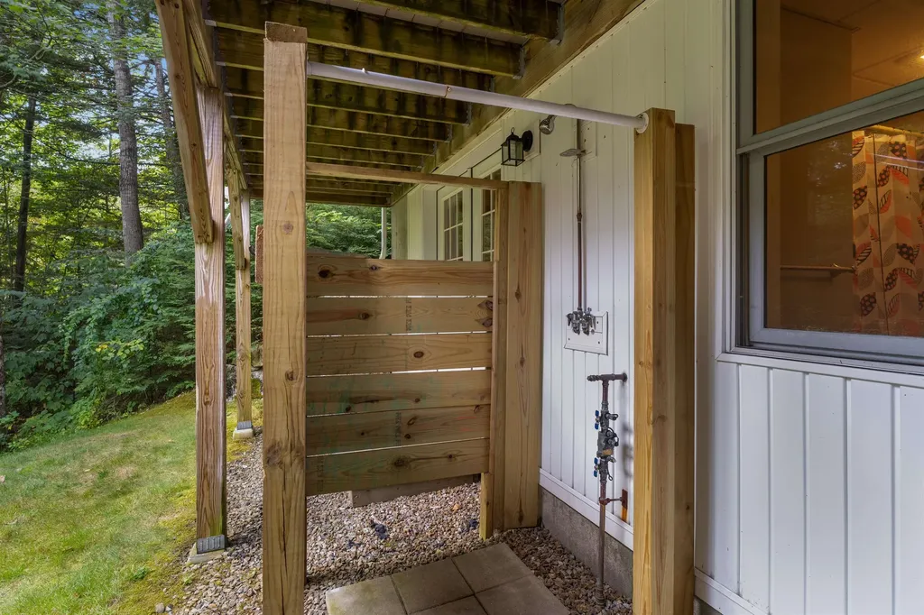 43 Lower Waldron Road Meredith NH 03253