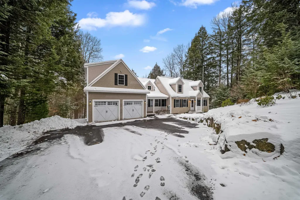 43 Lower Waldron Road Meredith NH 03253