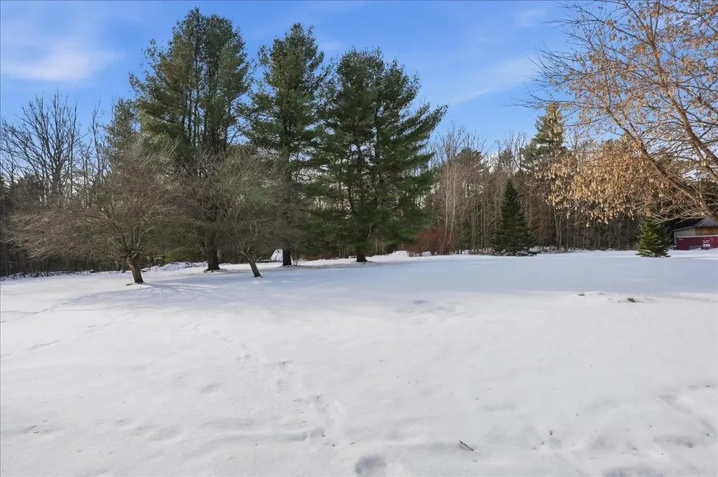 1119 Sand Hill Road Georgia VT 05478